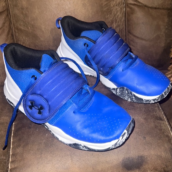 Under Armour Shoes Black Blue And White Boys Size 7 Under Armor
